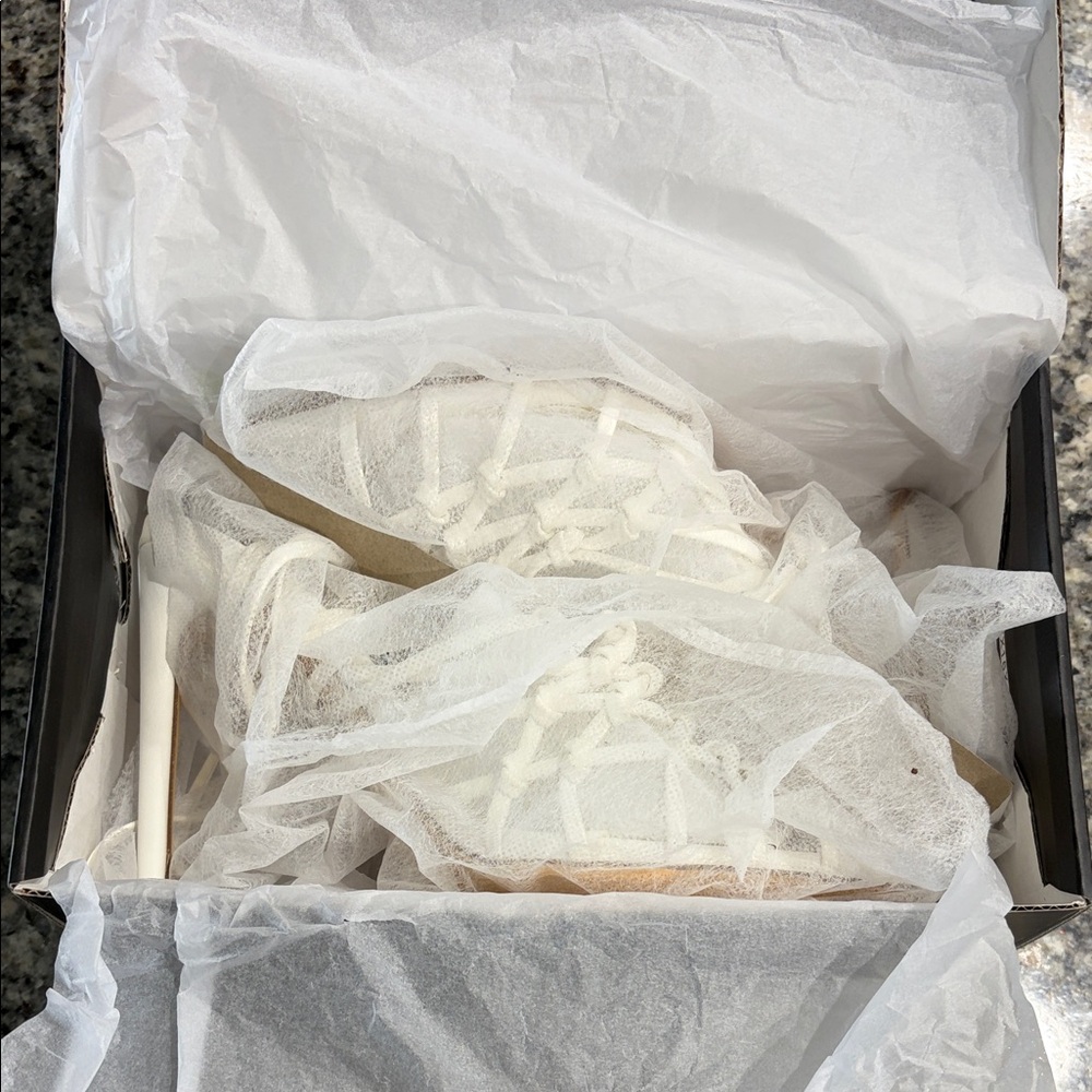 Fashion Nova Elegant White Lace-Up Heels - Picture 8 of 10